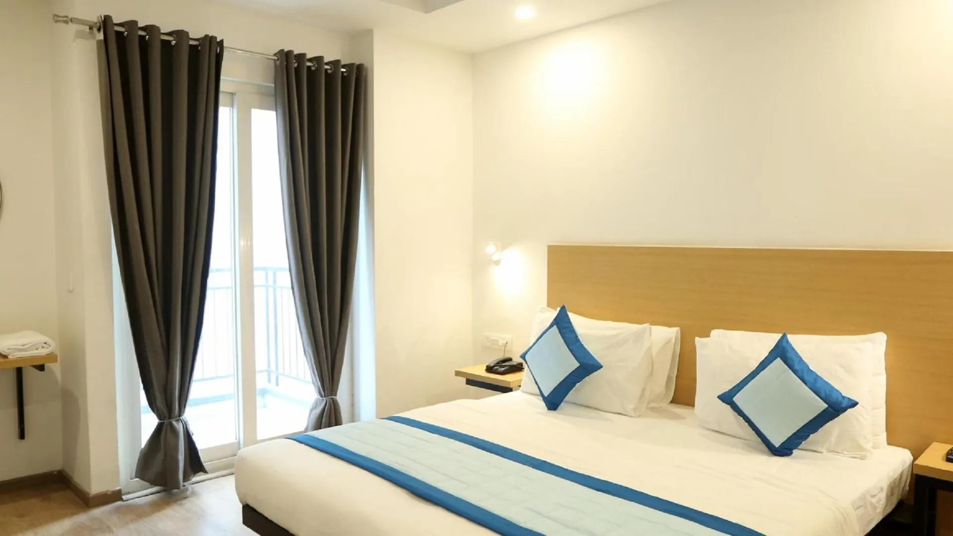 Hotel Jageer Palace Bawana Delhi  Pensionat Delhi (National Capital Territory of India)
